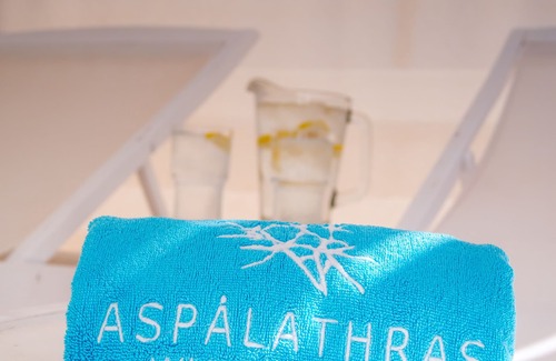 Chora Folegandros Hotel | Aspalathras White Hotel