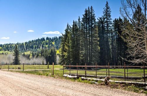 Duck Creek Village House | Aspen Meadow Cabin about 9 Miles Outside Duck Creek
