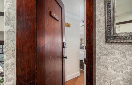 Upper Telegraph House | Aspen Room