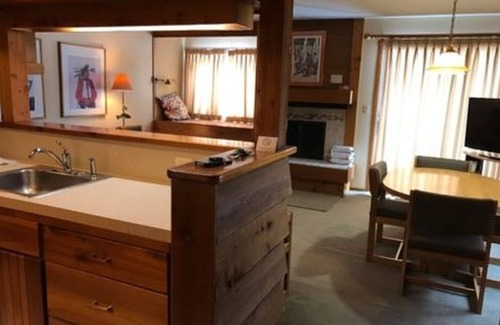Teton Pines Condo | Aspens: 2 bedroom + Loft - 2 bath condo - May 31st to June 7th
