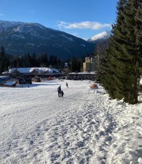 Upper Village Apartment | Aspens on the Mountain Ski In Out