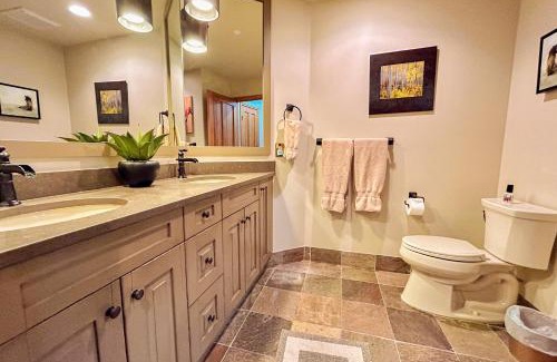 Edwards Apartment | Aspenwood Lodge, Unit 203