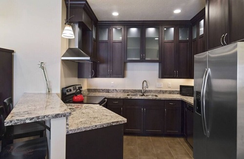 North Park Condo | Aspenwood Manor- Luxury Thai-inspired 3bed/2ba Condo downtown!