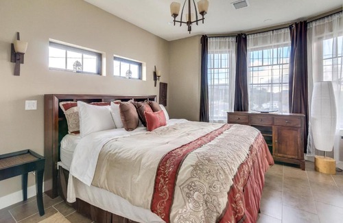 Central Business District Apartment | Aspenwood Manor