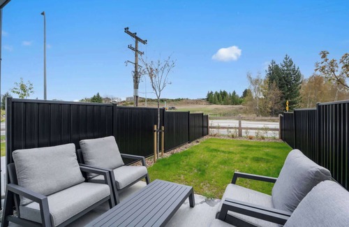 Wanaka House | Aspirings Views on Rowley