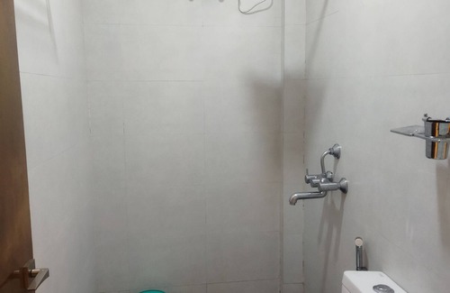Sualkuchi Bed & Breakfast | Assam Lodge