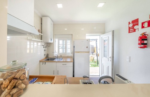 Assenta House | Assenta Beach House - 2 bedroom house with patio