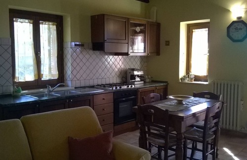 Viole House | Assisi - Casetta Orsola immersed in the green hills. Special prices