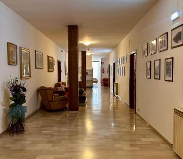 Deruta Hotel | Asso di Coppe