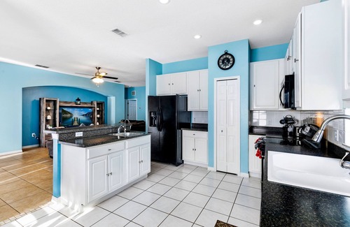 Crescent Lakes House | Aster Cove