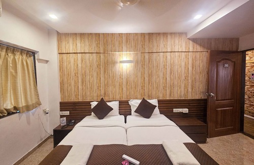 Malad East Hotel | Astha Residency