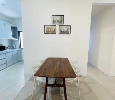 Central Seberang Perai Apartment | Aston Acacia Homestay