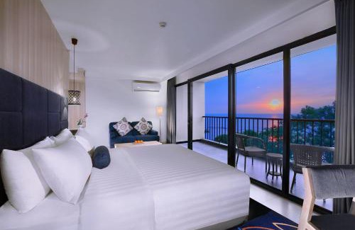 Karang Bolong Hotel | Aston Anyer Beach Hotel