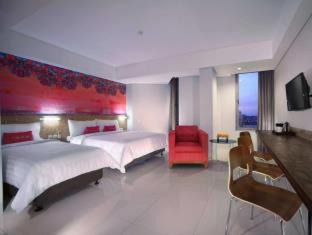 Losari Hotel | Aston Inn Pantai Losari Makassar
