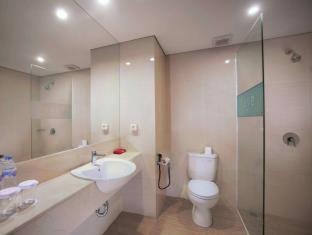 Losari Hotel | Aston Inn Pantai Losari Makassar