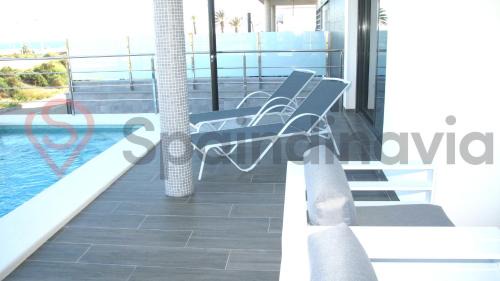 Puerto de Mazarron Villa | Astonishing beach and pool house