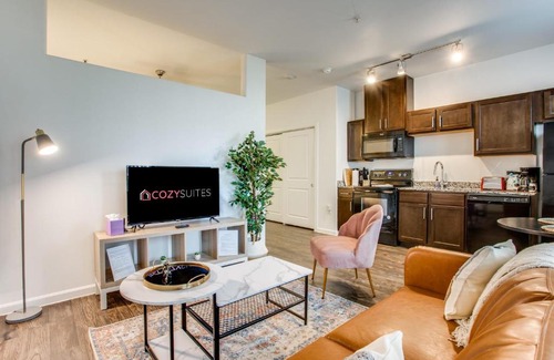 McNeil Apartment | Astonishing CozySuites on I-35 with pool&parking #11