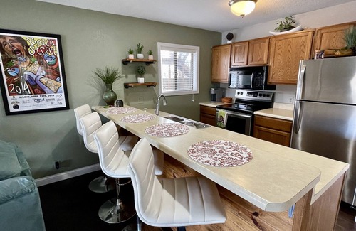 Lake Ozark Condo | Astonishing view/Relaxing/Lakefront condo. Outdoor pool & Boat slip included.nnn