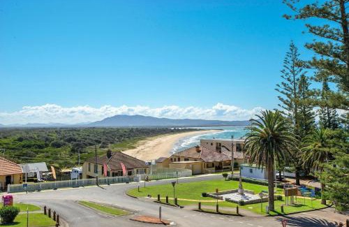 South West Rocks Apartment | Astor Apartment 2 - Bring your own linen