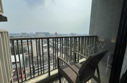 Chang Khlan Apartment | Astra changklan road 清迈市区Astra 豪华公寓两卧室 毗邻香格里拉大酒店 步行可至长康路夜市 位于市中心 健身房 泳池