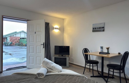 Oamaru Hotel | ASURE Ambassador Motor Lodge