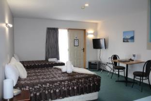 Oamaru Hotel | ASURE Ambassador Motor Lodge