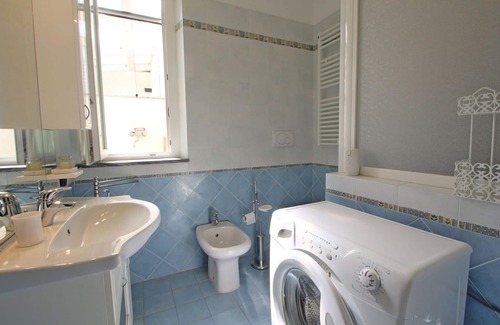 Ronchi Apartment | At 1,2 km from the Sea with Garden