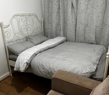 Alibon Hotel | AT Apex House S