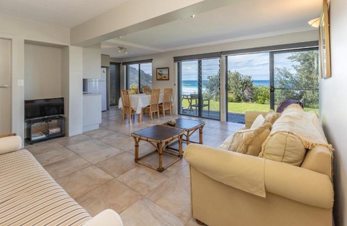 Blueys Beach Apartment | At Blueys