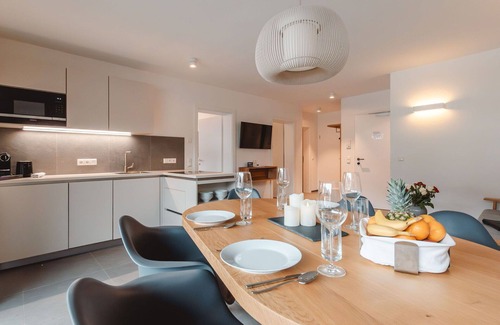 Gries Apartment | Nice apartment for 4 people with WIFI, TV, terrace, pets allowed and parking