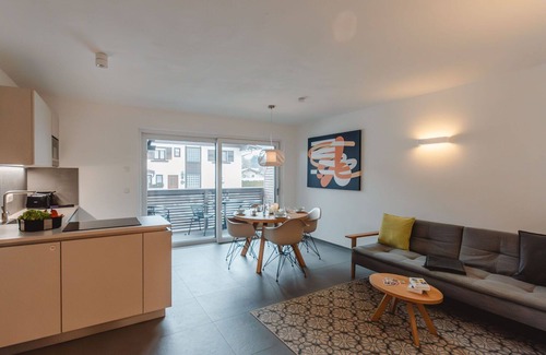 Gries Apartment | Nice apartment for 4 people with WIFI, TV, terrace, pets allowed and parking
