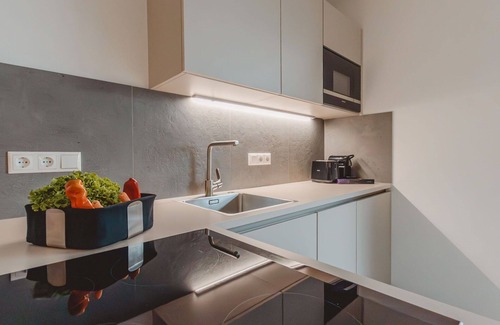 Gries Apartment | Nice apartment for 4 people with WIFI, TV, terrace, pets allowed and parking