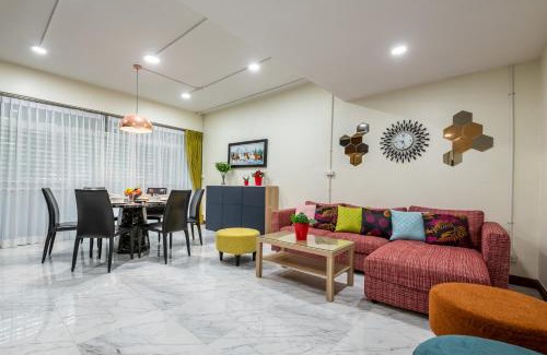 Nana Villa | At FOUR-6 Bed, CITY CENTER, Nana BTS, MBK, Central World, Siam