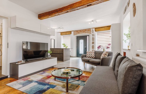 Kulmbach Apartment | At the white tower studio
