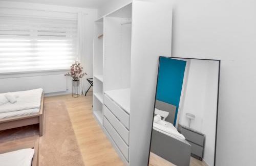 Guetersloh Apartment | AT WEINMEISTER - Großzügigkeit & Ruhe