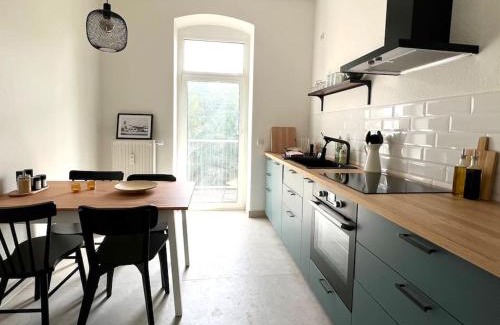 Sonnenberg Apartment | Atelier Noé - Kunstvoll Wohnen - Wunderbares Frühstück möglich - Ruhig und nah am Zentrum -