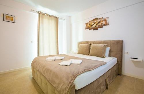 Timisoara Apartment | ATENEO - TREVI 2 Rooms, Modern Apartment DeLuxe, BIG Terrace, Plus FREE Parking