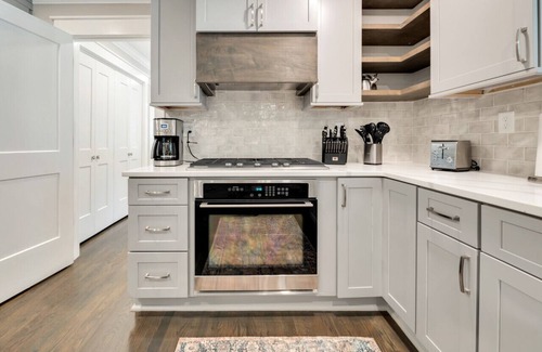 Roswell House | ATH - Huge Roswell Ranch. 2800 Square feet on one level.