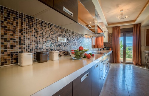 Tsilivi Apartment | Athena's 7-Bedroom Holiday Home in Tsilivi