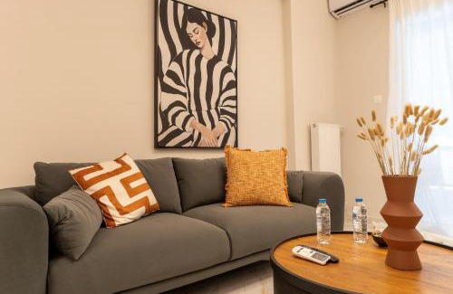 Petralona Apartment | Athenian Secret Key Residence