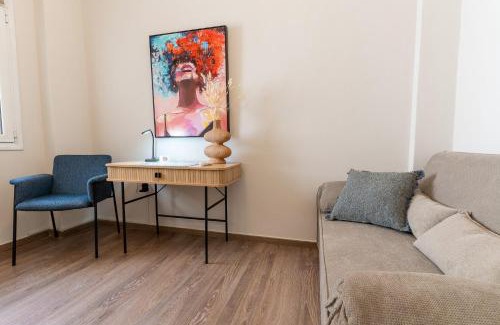 Petralona Apartment | Athenian Secret Key Residence