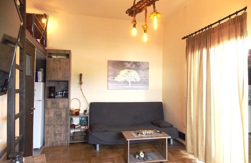 Omonia Apartment | Athens Be my guest!❤️️ enjoy the sun☀️next ro everything.