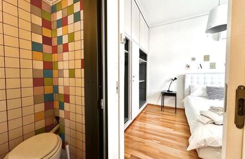 Nea Ionia Apartment | Athens OAKA Apt 2 Baths, Parking, Kitchen