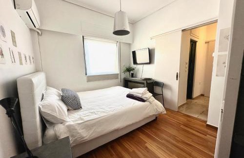 Nea Ionia Apartment | Athens OAKA Apt 2 Baths, Parking, Kitchen