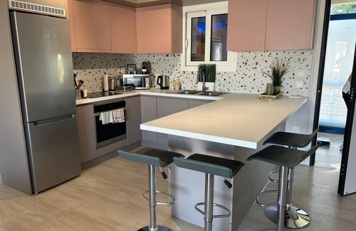 Vouliagmeni Apartment | Athens Riviera, Modern Vouliagmeni Flat at Cape of Lemos