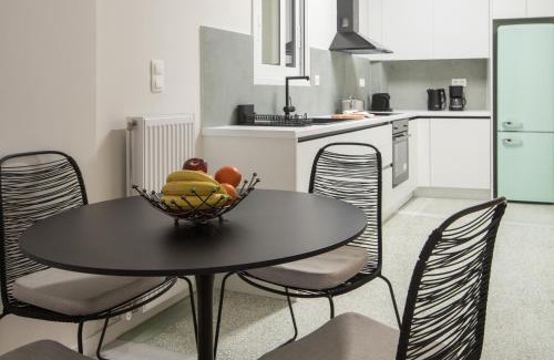 Platia Viktorias Apartment | Athens Secret Gem