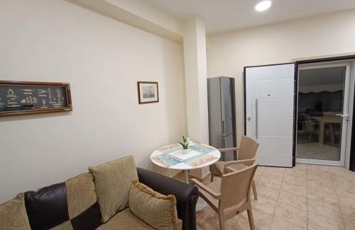 Pasalimani Apartment | Athens Sky Suites 1