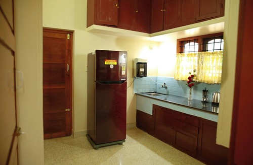 Vyttila House | Athithi Homes