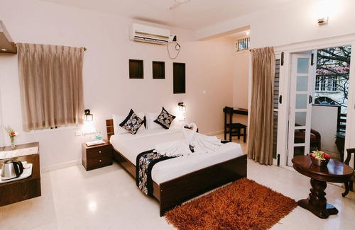 Kalyan Nagar Hotel | Athulya Square Rooms