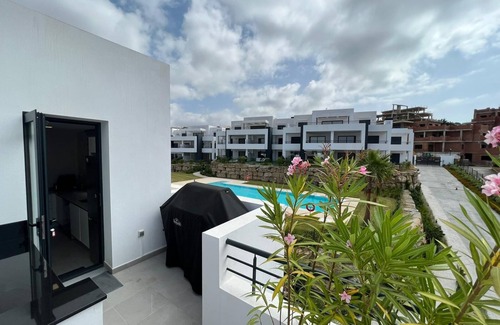 Casares Apartment | Atico apartment with views of the Casares golf course, 3,00 metres from Finca Cortesin